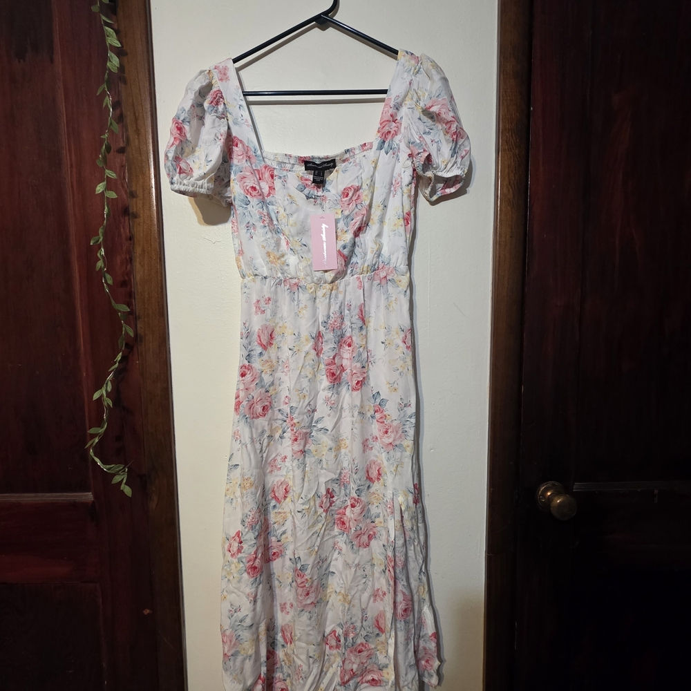 Streetwear Society Floral Midi Dress with Puff Sleeves